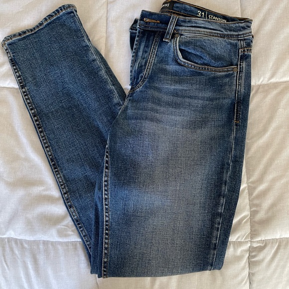 Jeans - Picture 1 of 3